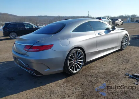 2016 Mercedes-Benz S 550 4Matic z USA, uszkodzony, nr VIN WDDXJ8FB4GA017364